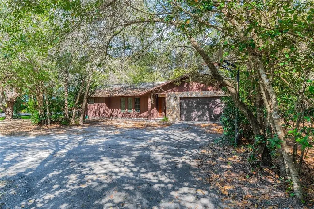 10608 Oak Run Drive Bradenton FL 34211