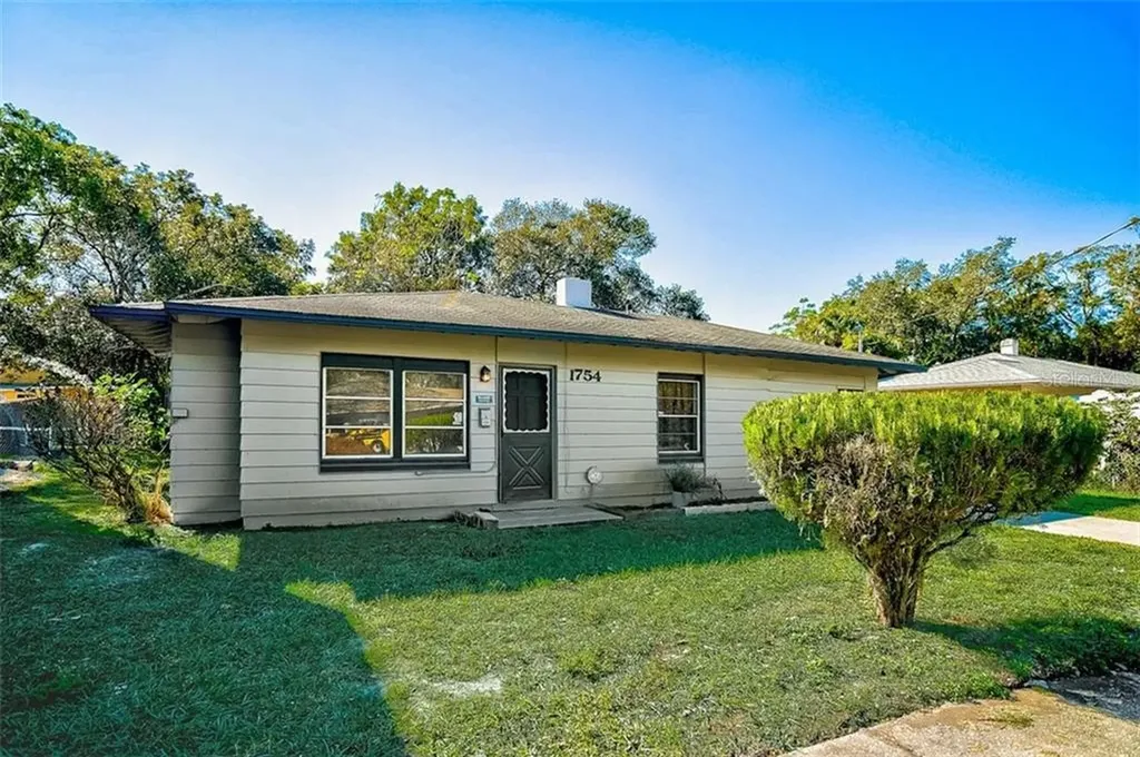 1754 10th Street Sarasota FL 34236