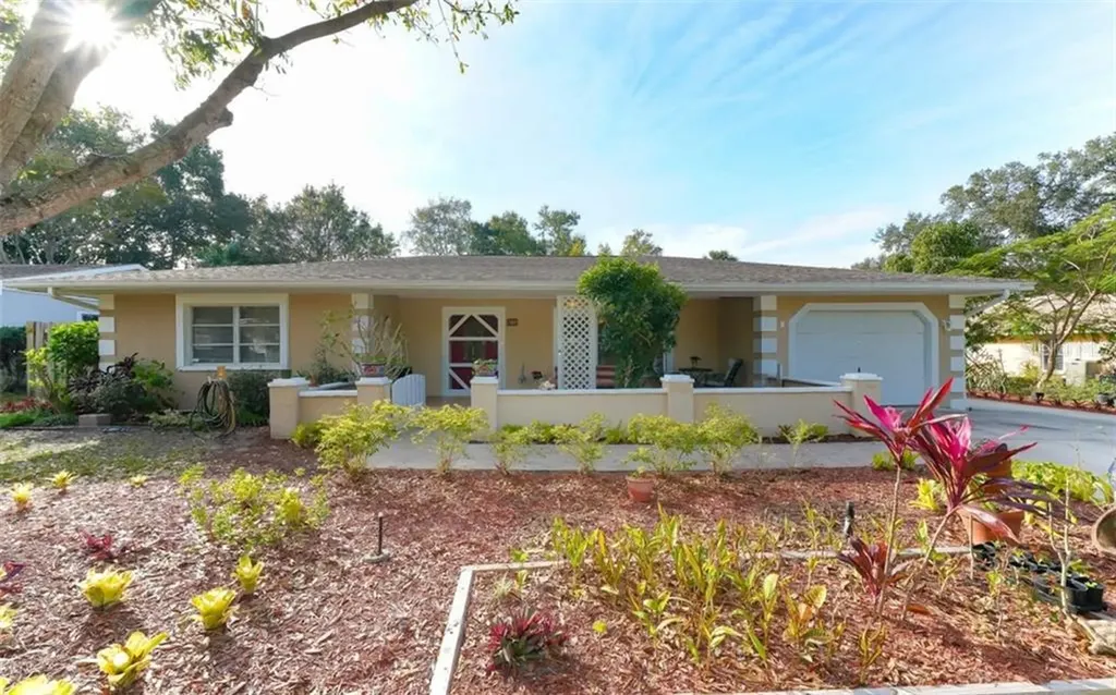 342 Scott Avenue Sarasota FL 34243