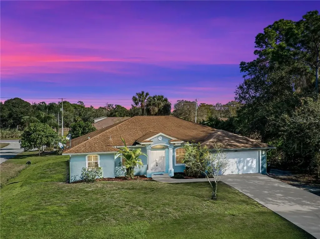 4276 Eagle Pass Street North Port FL 34286