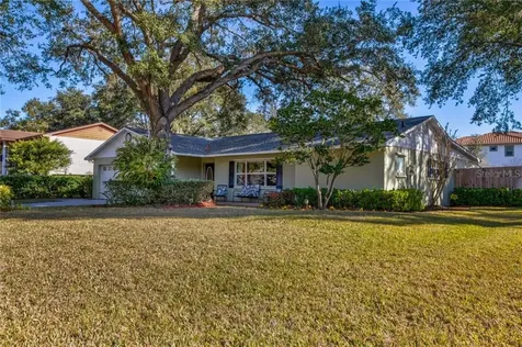213 Valencia Court Winter Garden FL 34787