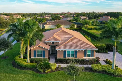 373 165th Court NE Bradenton FL 34212