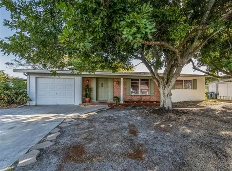 6512 Malaluka Road North Port FL 34287