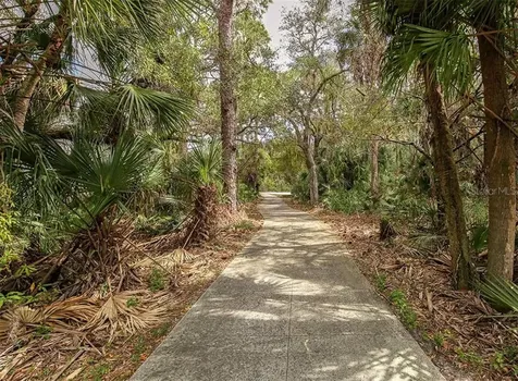 6512 Malaluka Road North Port FL 34287