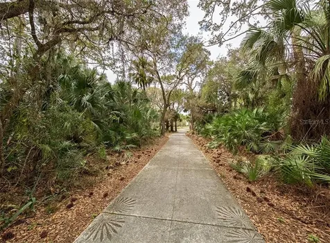 6512 Malaluka Road North Port FL 34287