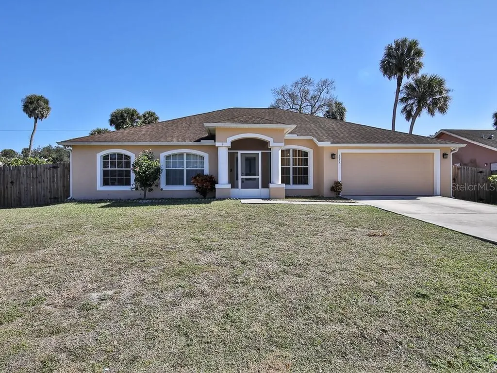 1367 Eldron Boulevard SE Palm Bay FL 32909