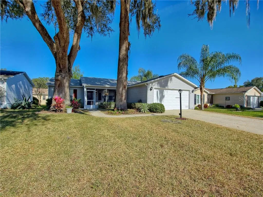 239 Juarez Way Lady Lake FL 32159