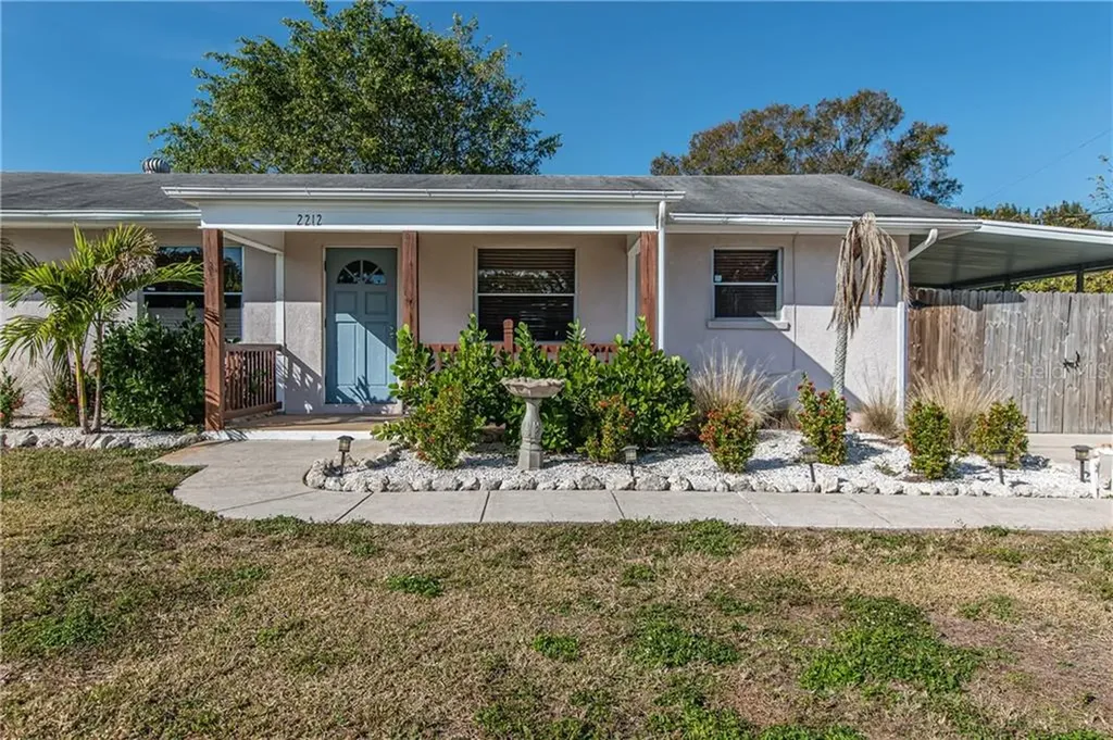 2212 24th Street W Bradenton FL 34205
