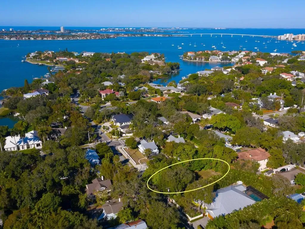 1631 Hillview Street Sarasota FL 34239