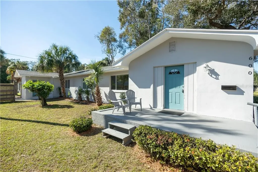 600 17th Avenue S St Petersburg FL 33701