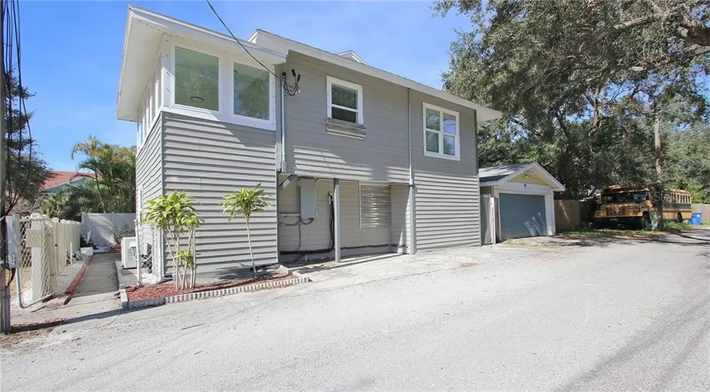 251 15th Street N St Petersburg FL 33705