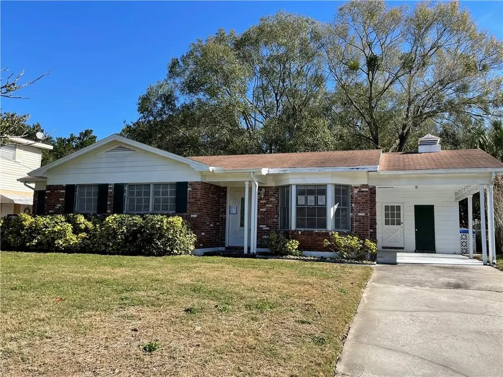 7503 Egypt Lake Drive Tampa FL 33614