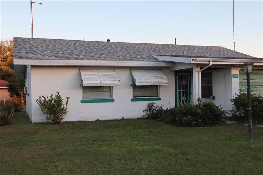 4921 Avon Street Lake Wales FL 33859