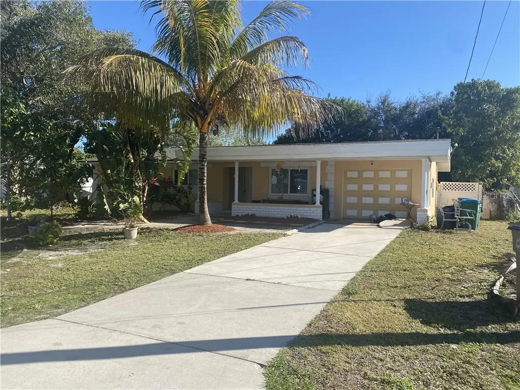 425 NE 14th Avenue Cape Coral FL 33909