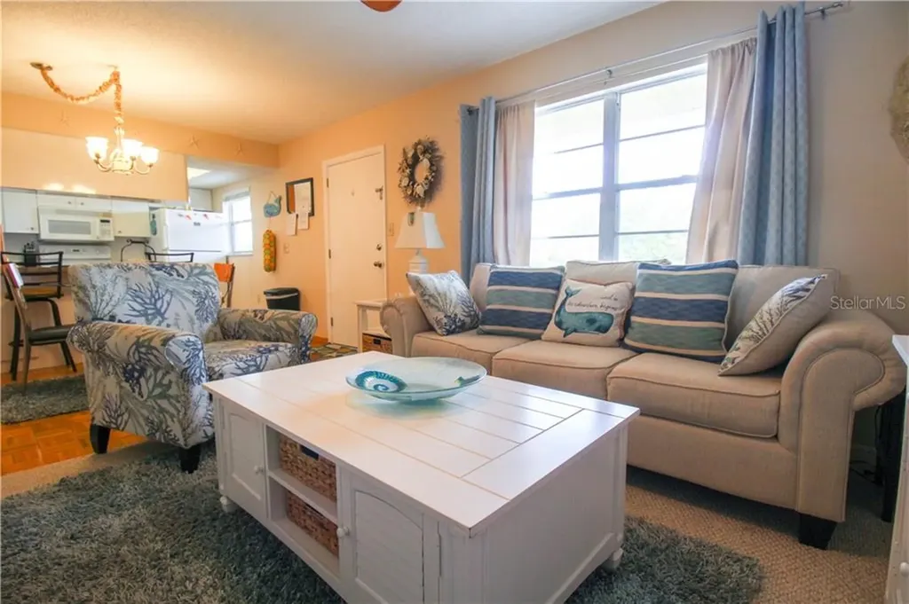 460 Base Avenue E Venice FL 34285