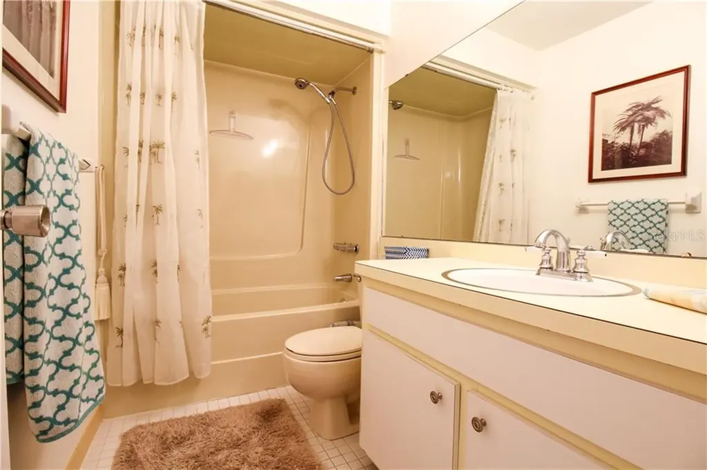 460 Base Avenue E Venice FL 34285