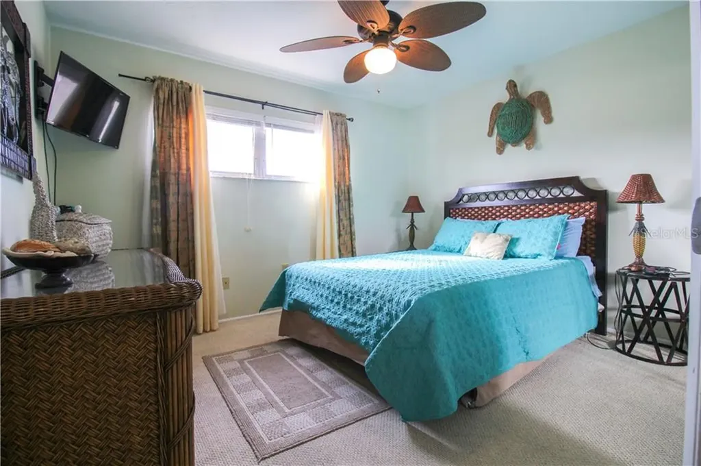 460 Base Avenue E Venice FL 34285