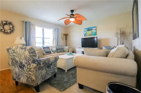 460 Base Avenue E Venice FL 34285