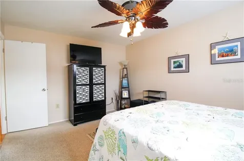 460 Base Avenue E Venice FL 34285