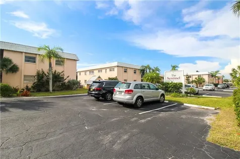 460 Base Avenue E Venice FL 34285