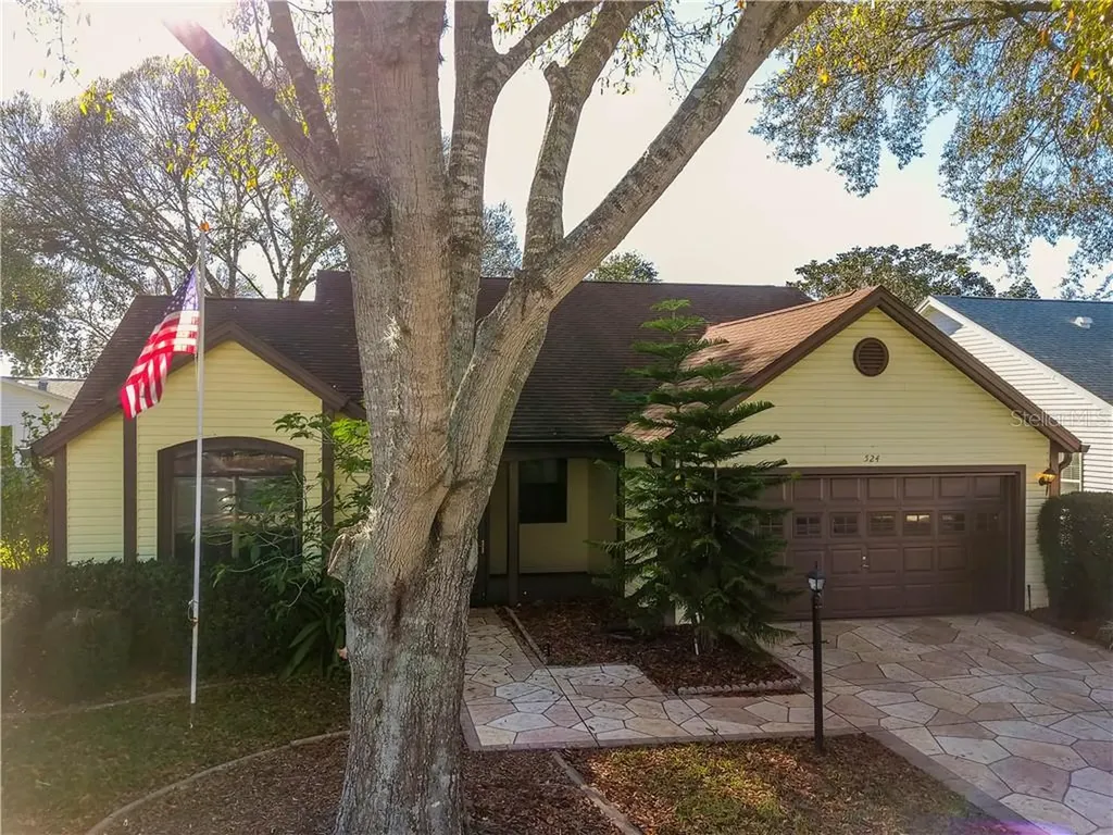 524 Chula Vista Avenue Lady Lake FL 32159