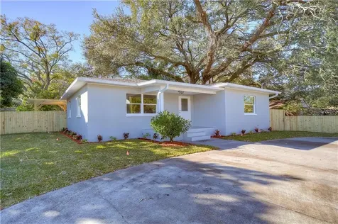 2502 W Henry Avenue Tampa FL 33614