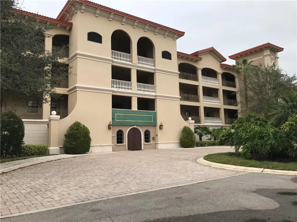 7718 Lake Vista Court Lakewood Ranch FL 34202