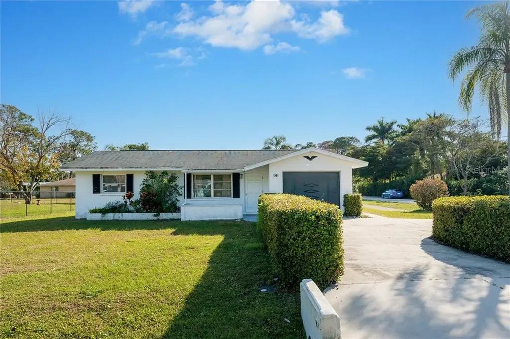 675 Stewart Street Englewood FL 34223