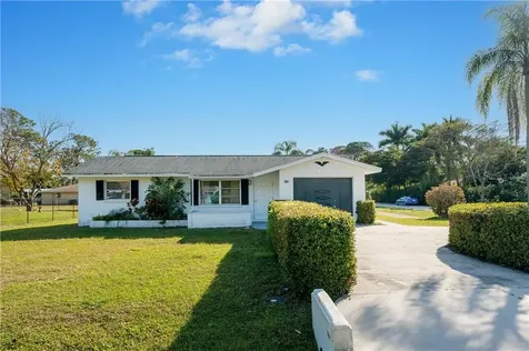 675 Stewart Street Englewood FL 34223