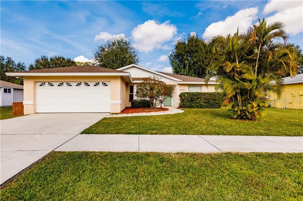 2431 Pinehurst Street Sarasota FL 34231