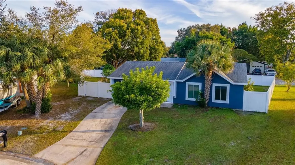 2205 Lockwood Lake Circle W Sarasota FL 34234