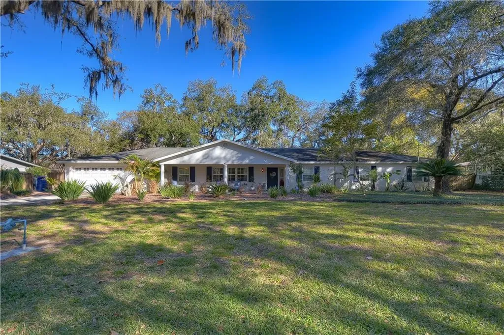 12119 Riverhills Drive Tampa FL 33617