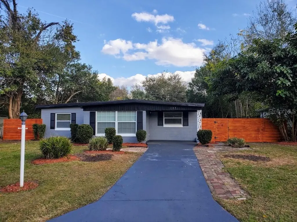 127 Garrison Drive Sanford FL 32771