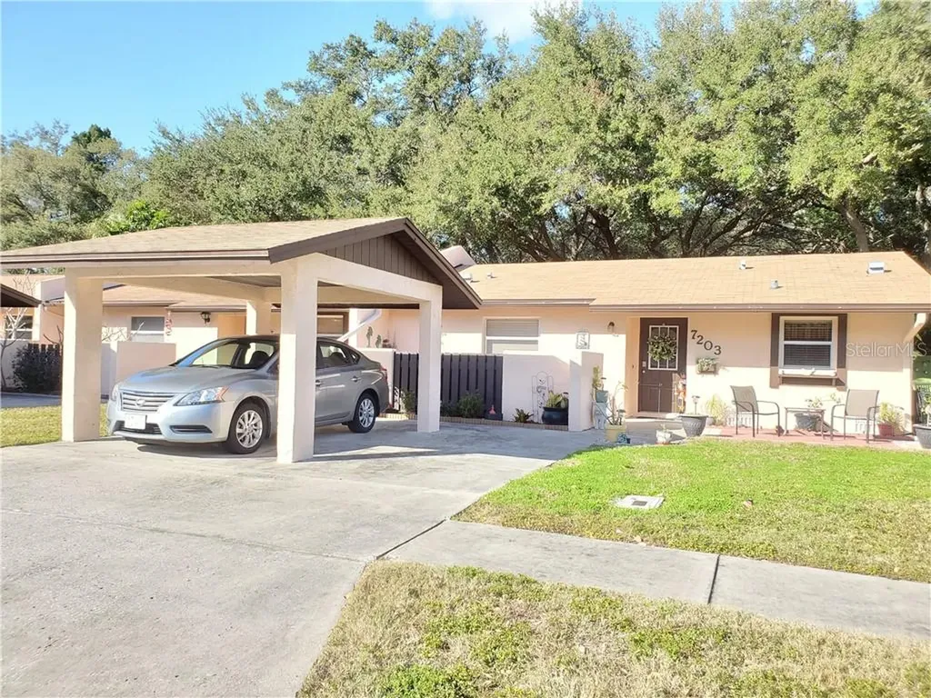7203 55th Avenue N St Petersburg FL 33709