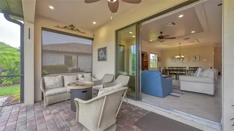 6888 Willowshire Way Bradenton FL 34212