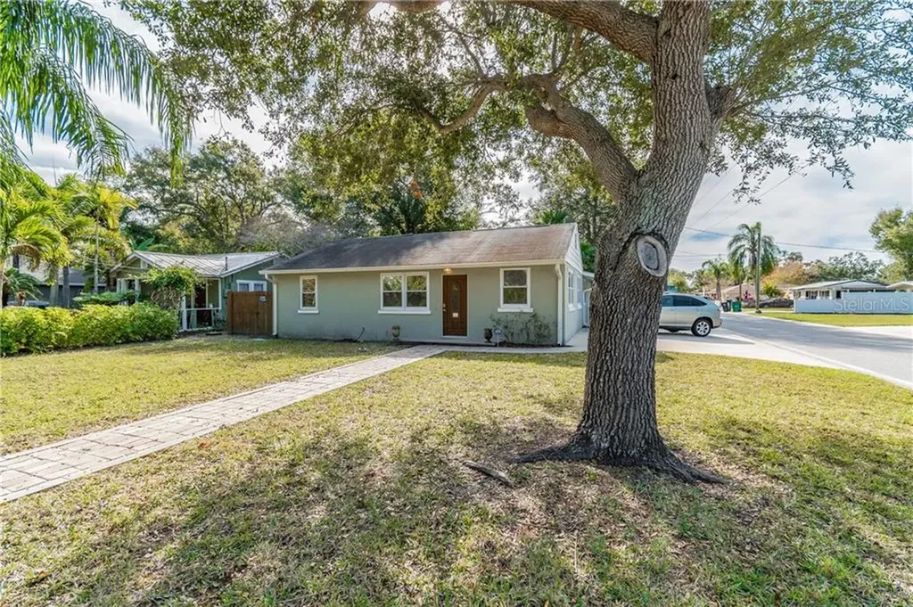 1711 6th Street W Palmetto FL 34221