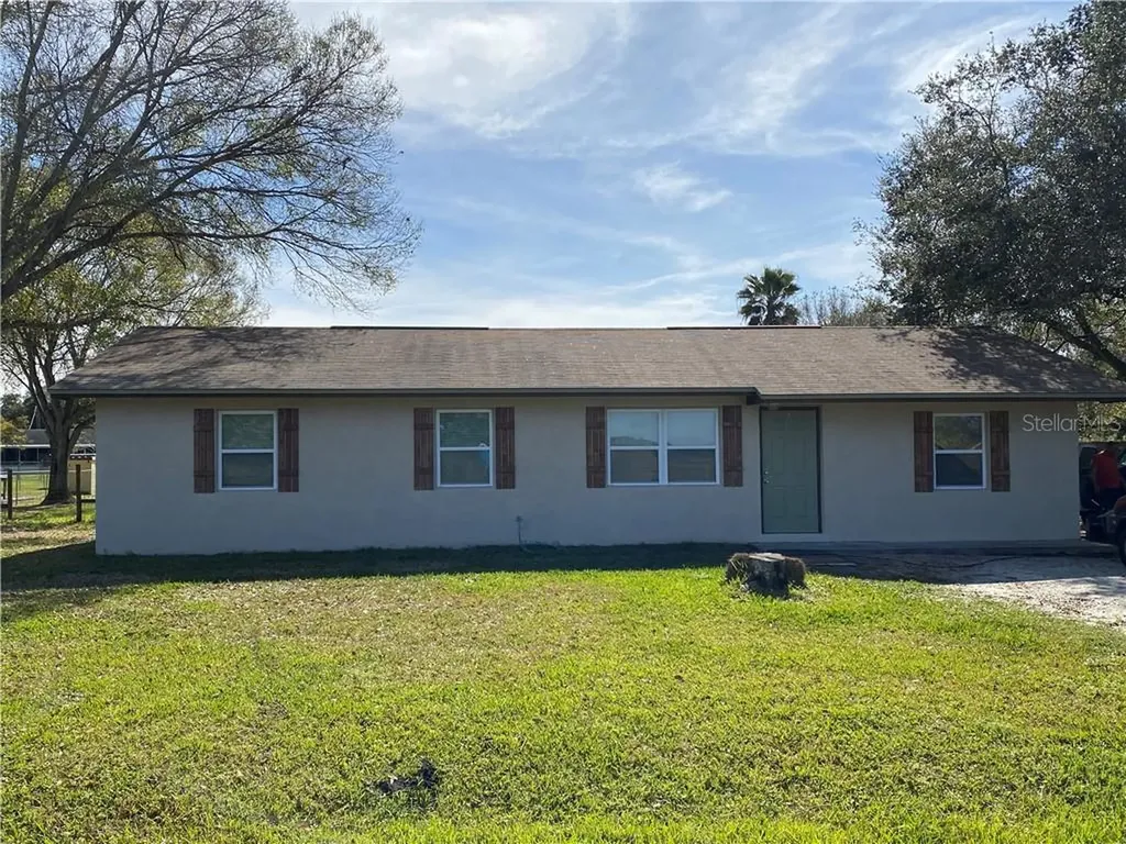 7252 NW 96th Court Okeechobee FL 34972