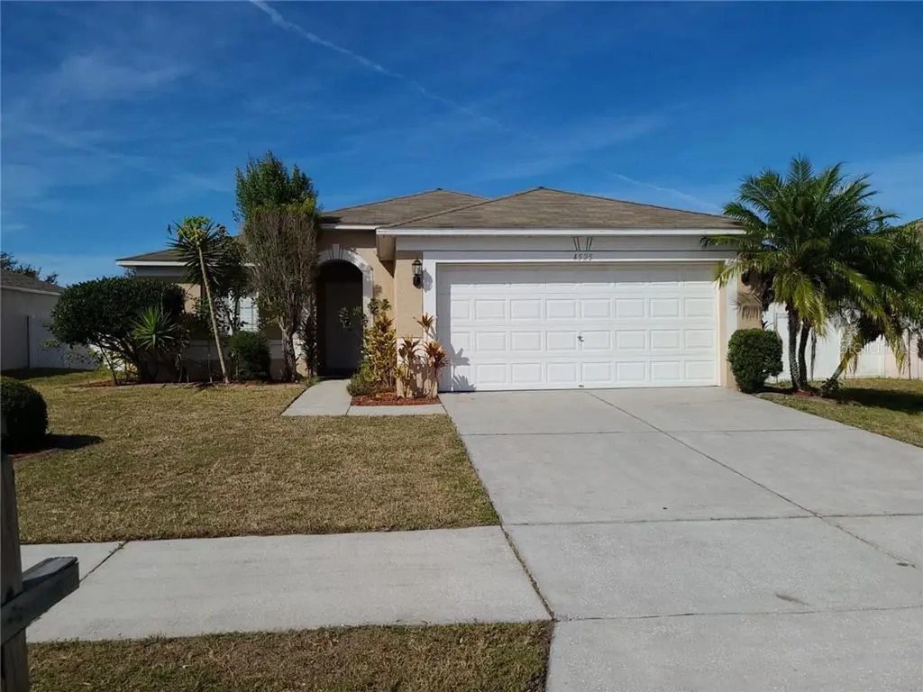 4525 Tina Lane Plant City FL 33563