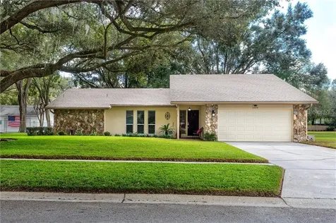 2004 Chickwood Court Tampa FL 33618
