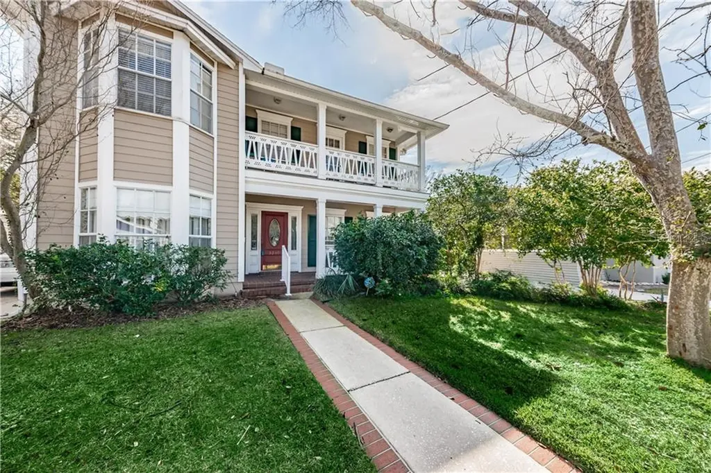 3210 W Barcelona Street Tampa FL 33629