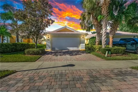 11784 Fan Tail Lane Orlando FL 32827