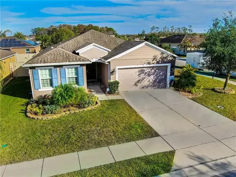 1683 Tamarind Road Davenport FL 33896