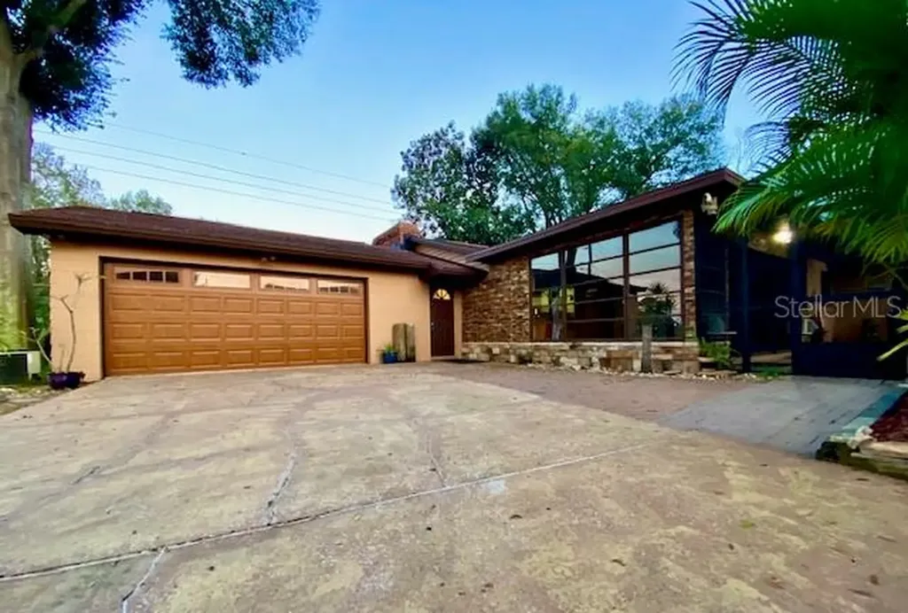 5500 Turkey Lake Road Orlando FL 32819