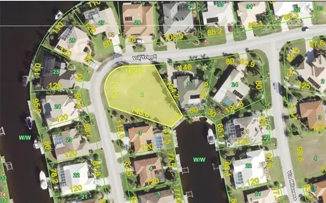 1023 Via Tripoli Punta Gorda FL 33950