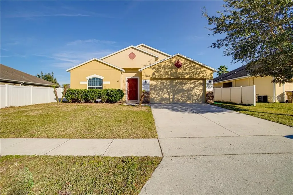 1923 Acacia Drive Kissimmee FL 34758