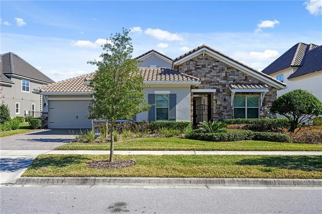 2519 Diamond Ridge Court Orlando FL 32835