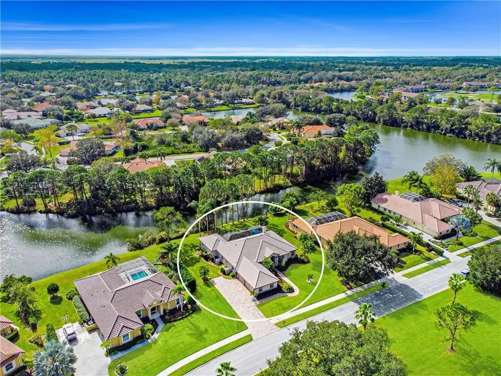 8355 Eagle Crossing Sarasota FL 34241