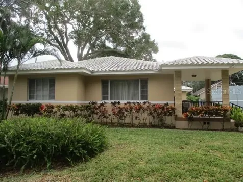 626 14th Avenue NE St Petersburg FL 33701