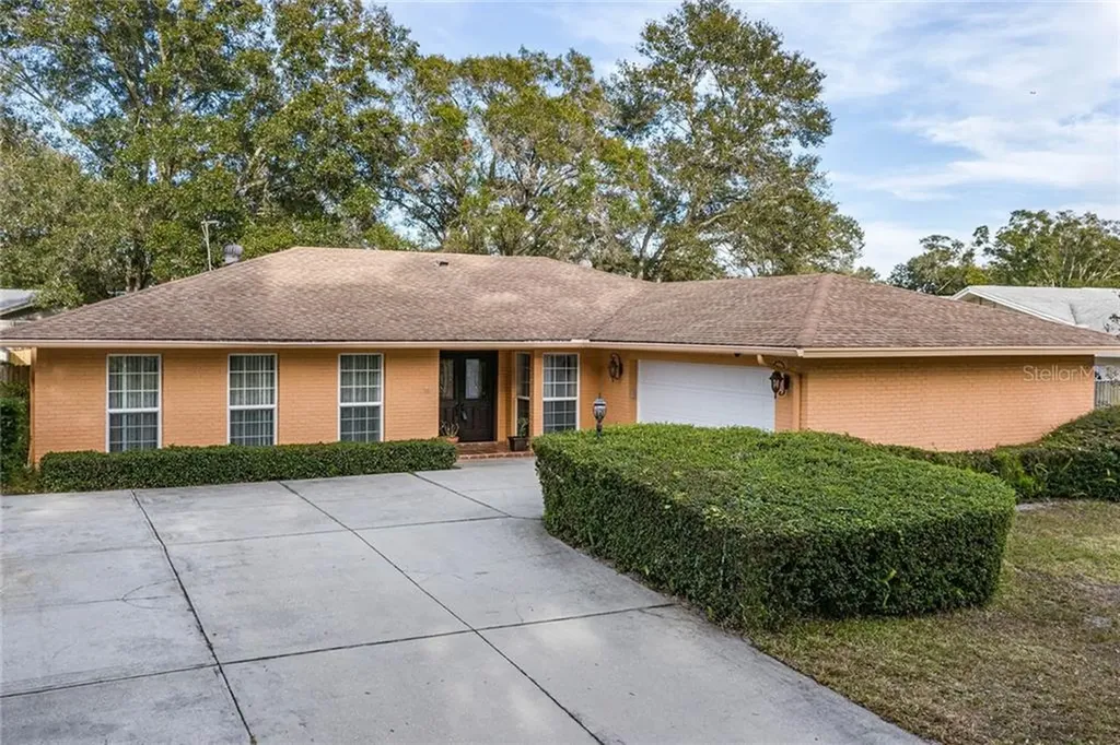2760 Wildwood Drive Clearwater FL 33761