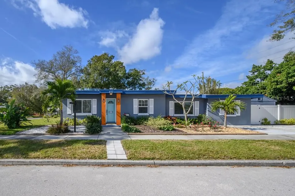 432 51st Street N St Petersburg FL 33710
